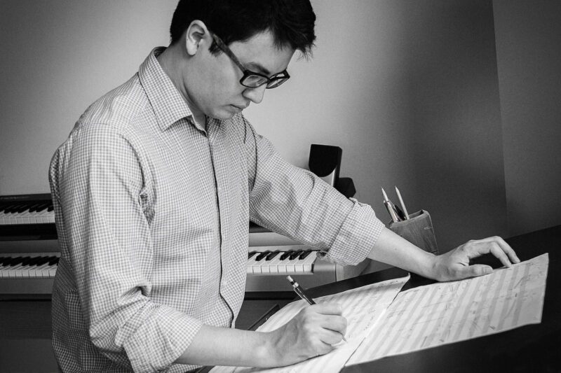 Composer Igor Santos (igor-santos.com)